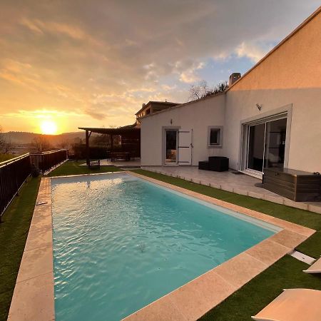 Villa Avec Piscine キュエール エクステリア 写真