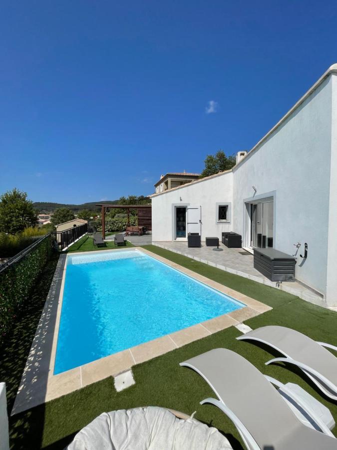 Villa Avec Piscine キュエール エクステリア 写真